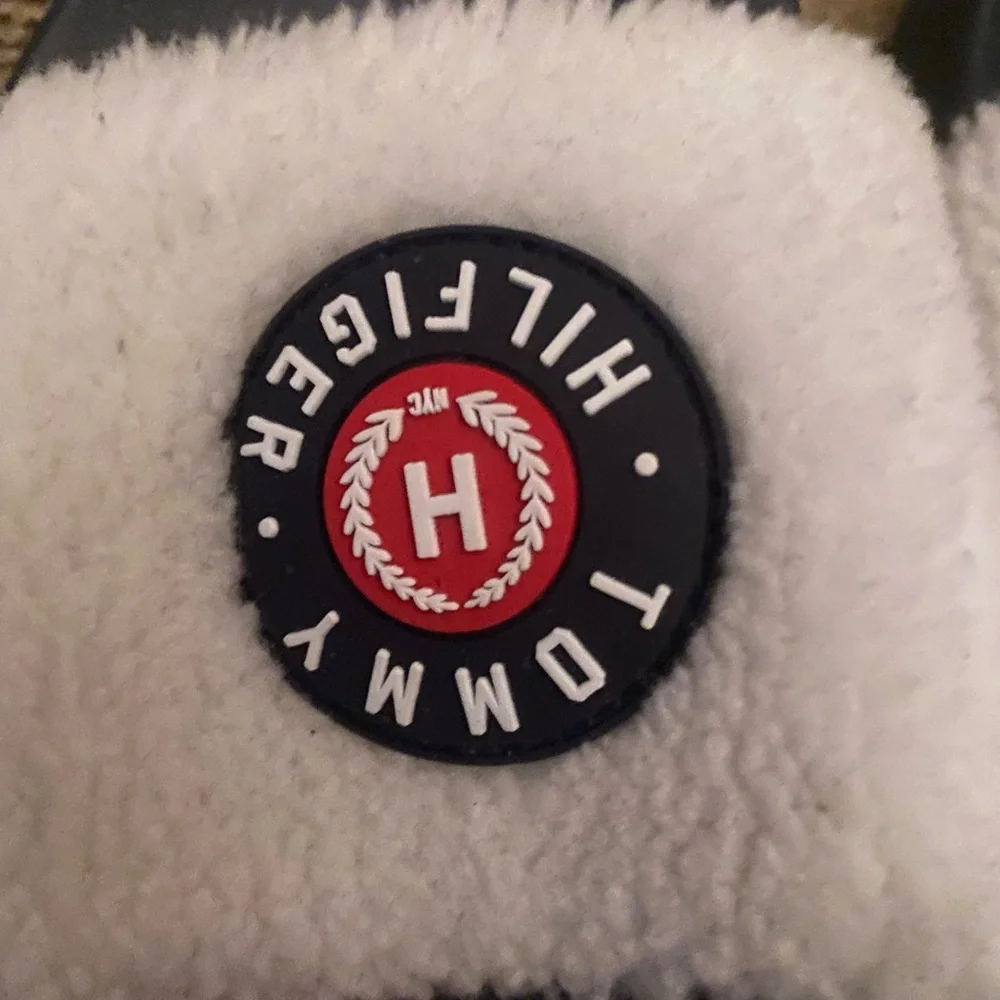 NWOT  ladies Tommy Hilfiger slides - Picture 7 of 8